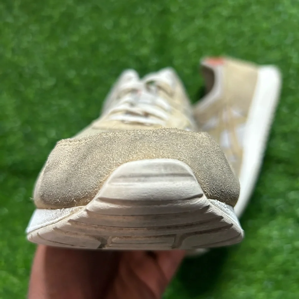 ASICS Lyte Classic Sand Cream Men's Size 13 Suede Mesh Sneakers 1203A611-200